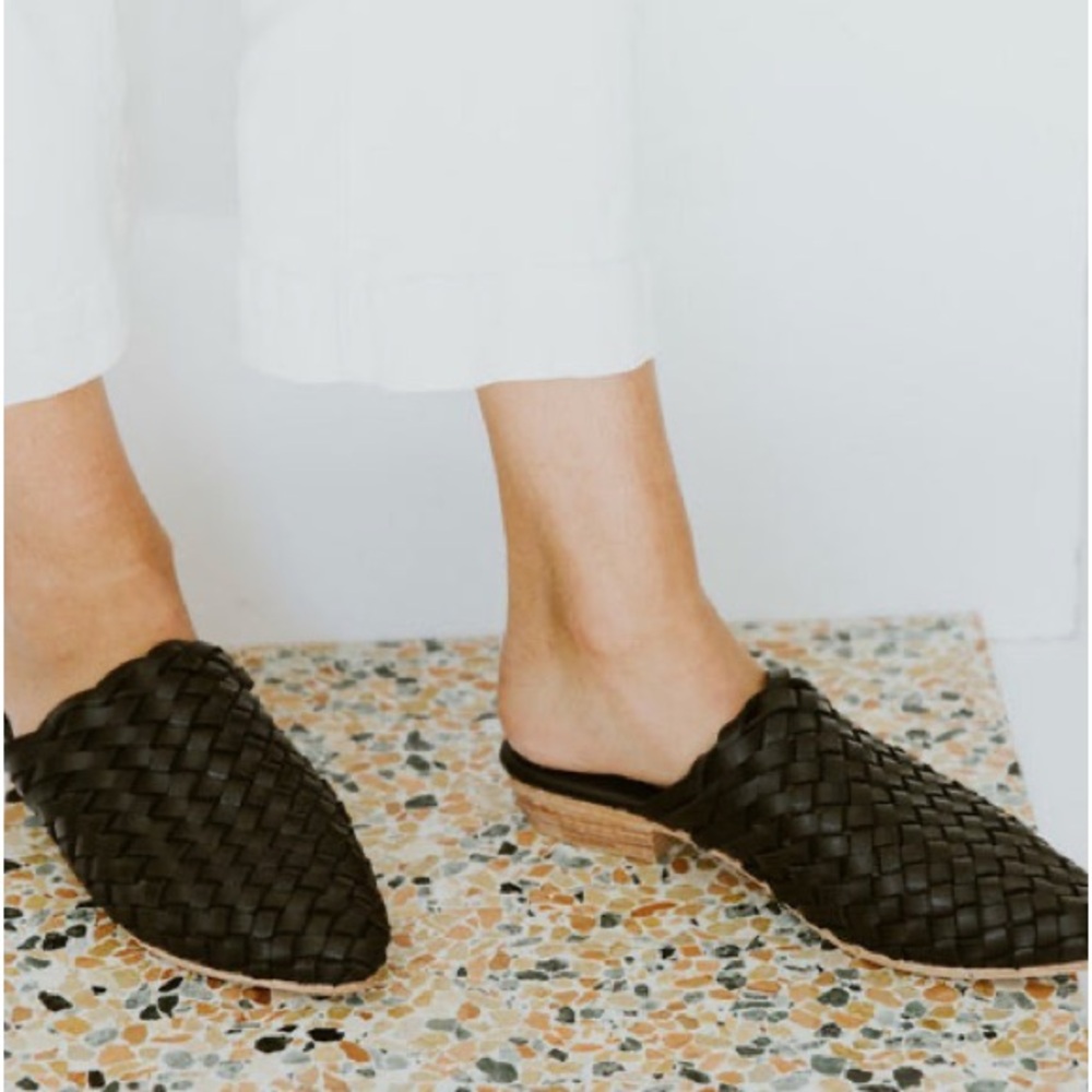 St Agni Paris woven mules VGUC